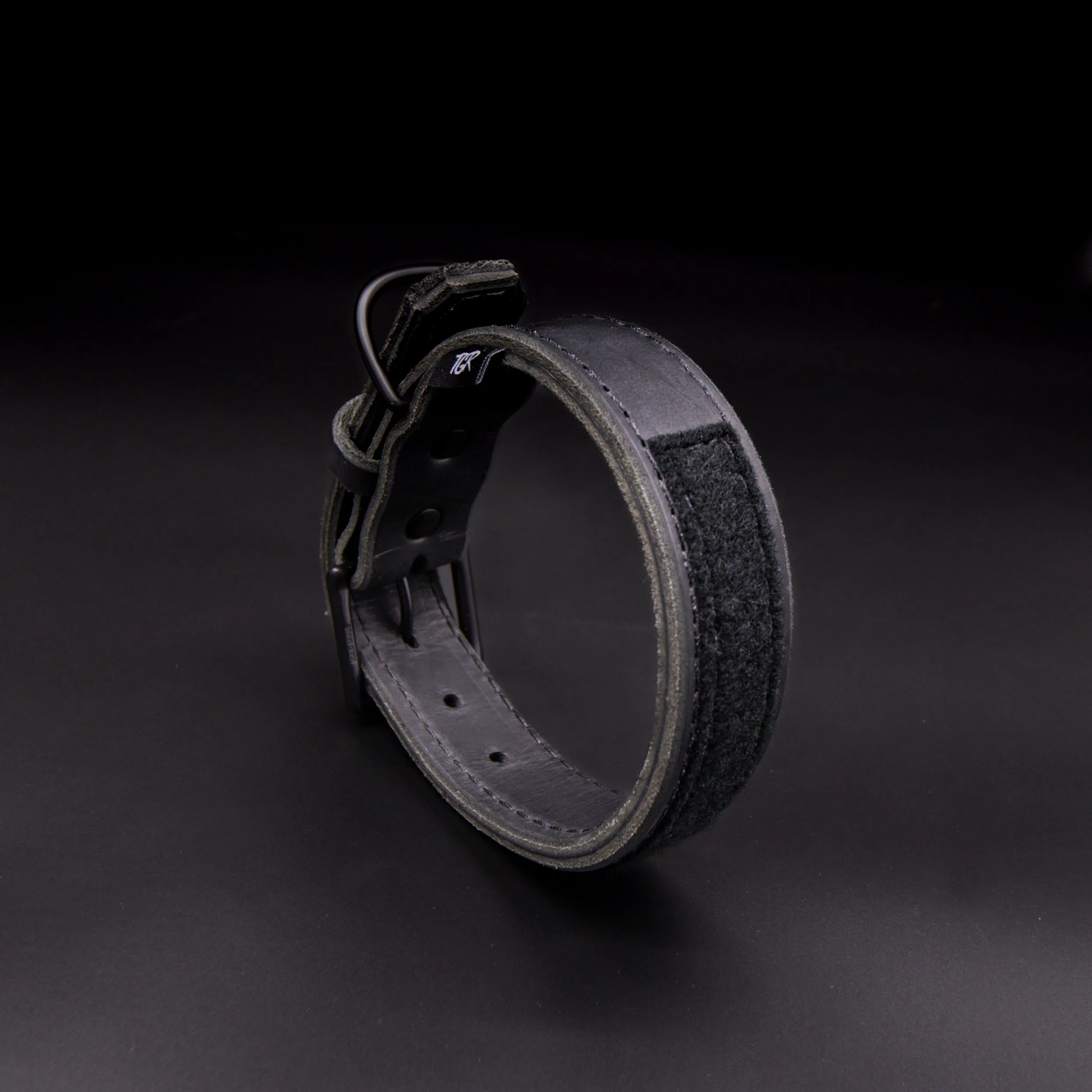 1.5" Black Latigo Collar