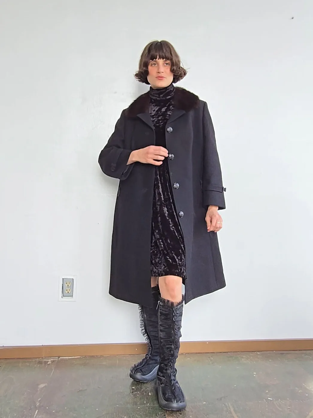 1960s Black Fur Collar Car Coat (L)