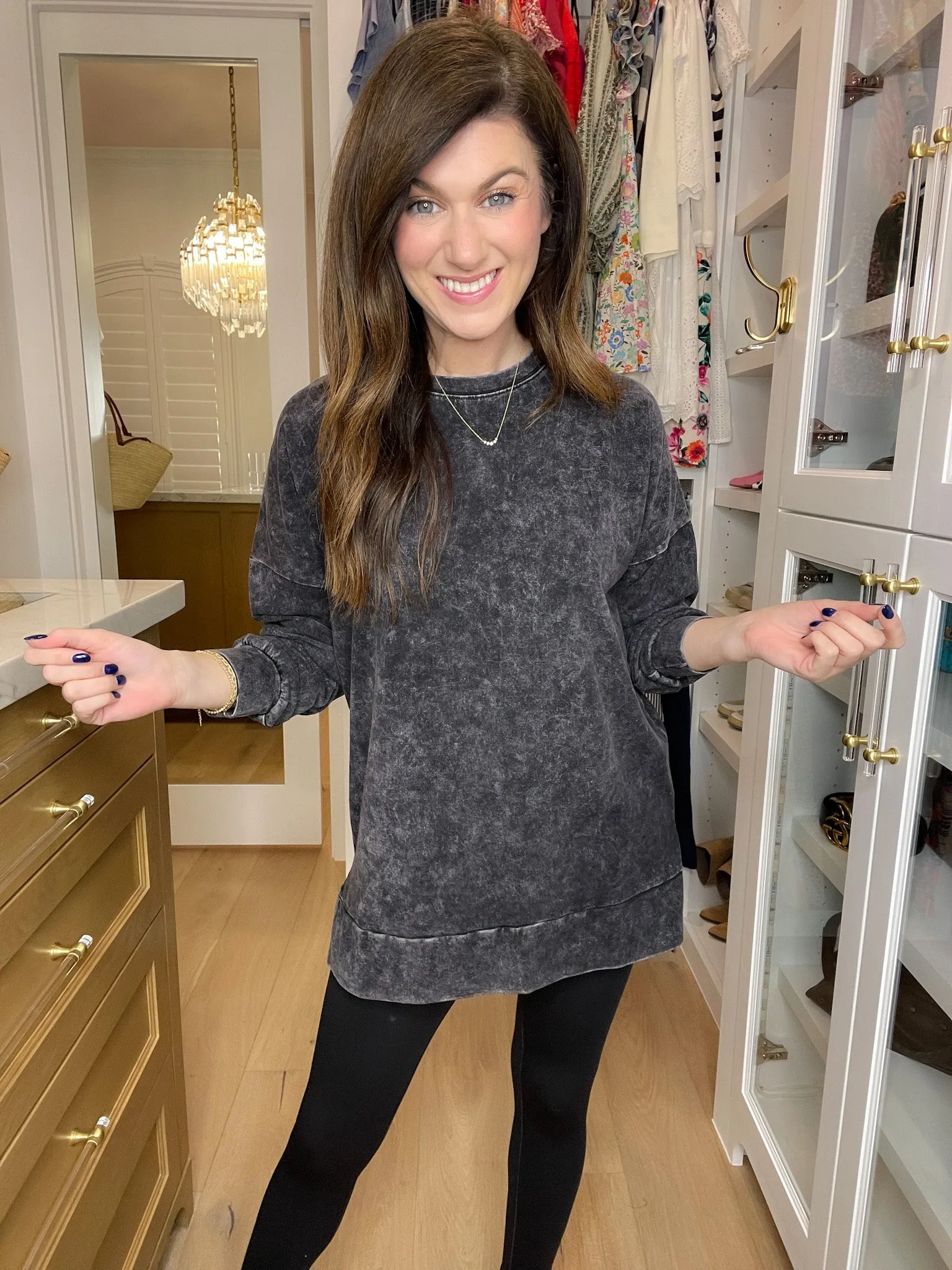 *BELLES & DOORBUSTER* Ford Mineral Washed Pullover in Black *FINAL SALE*
