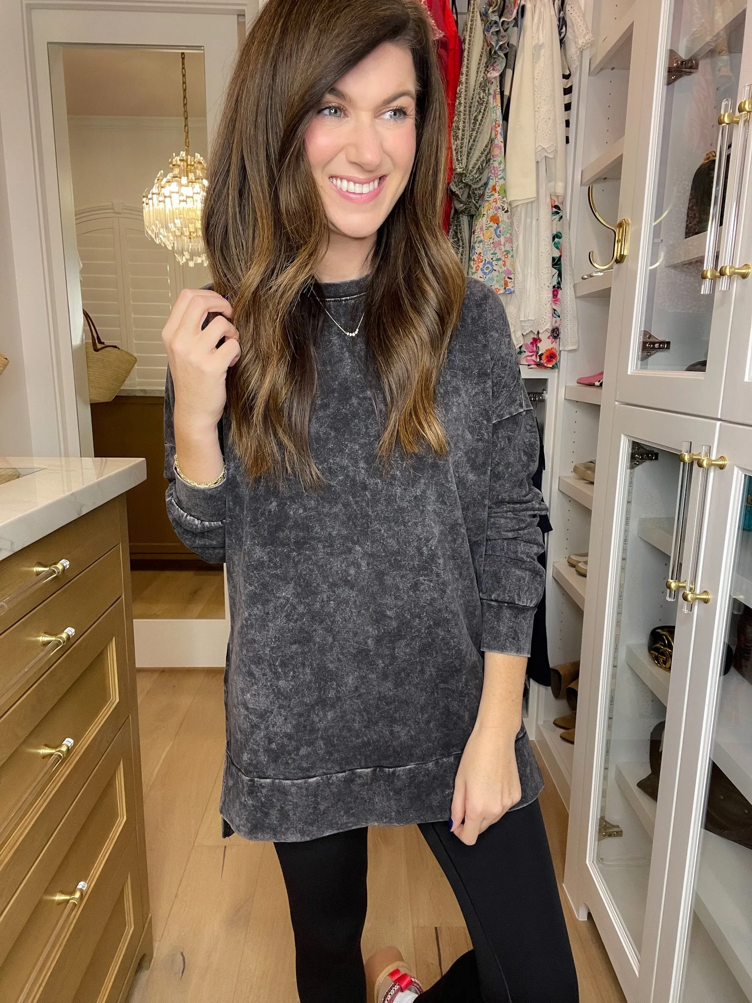 *BELLES & DOORBUSTER* Ford Mineral Washed Pullover in Black *FINAL SALE*