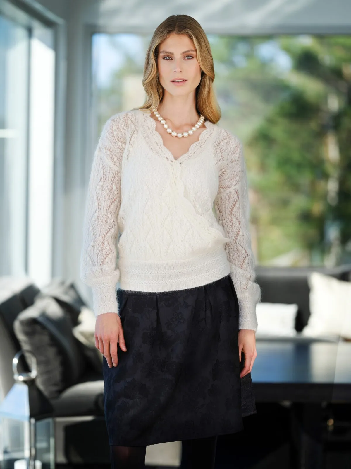 Chloe Pullover - Offwhite