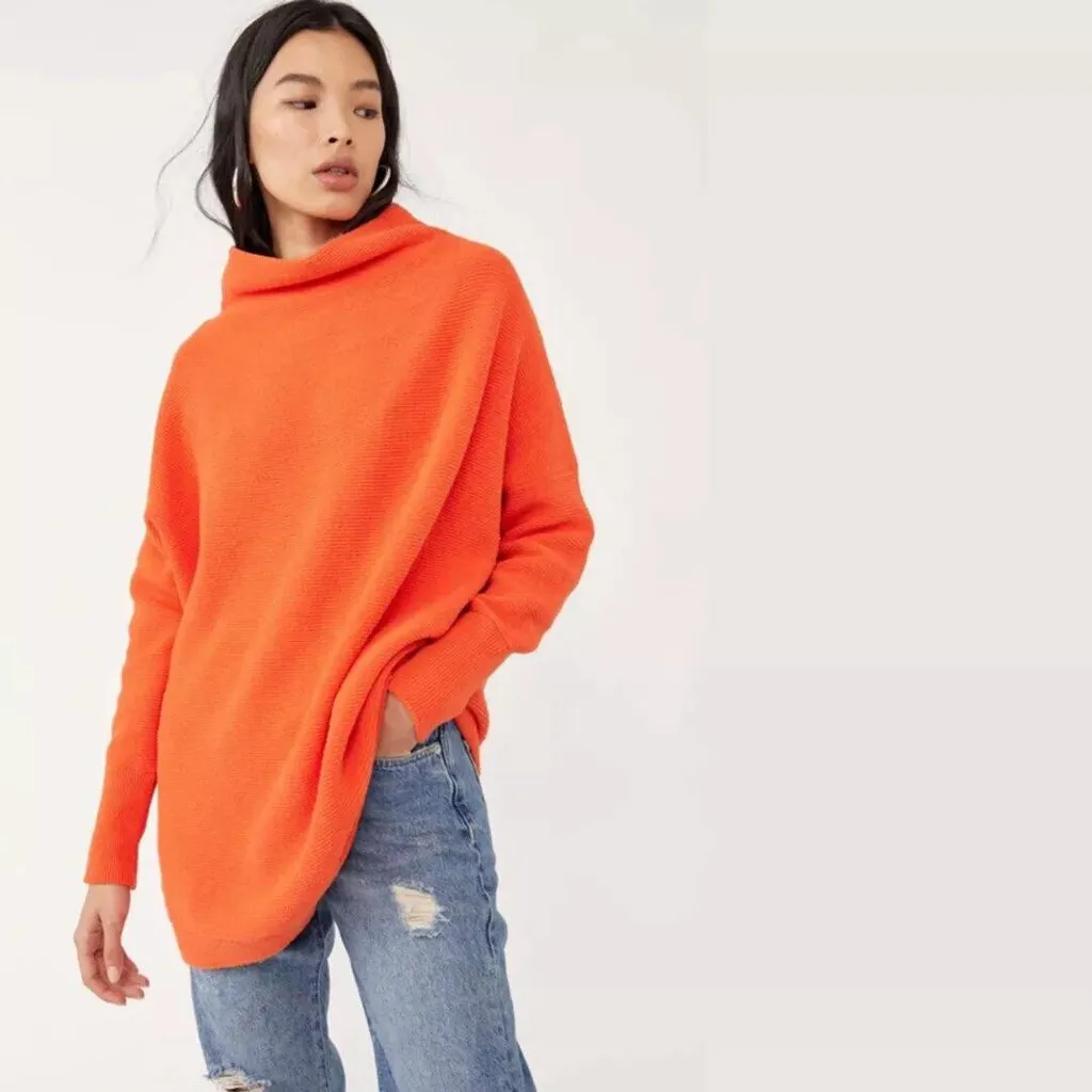 Free People Ottoman Slouchy Tunic Sweater - Size Medium