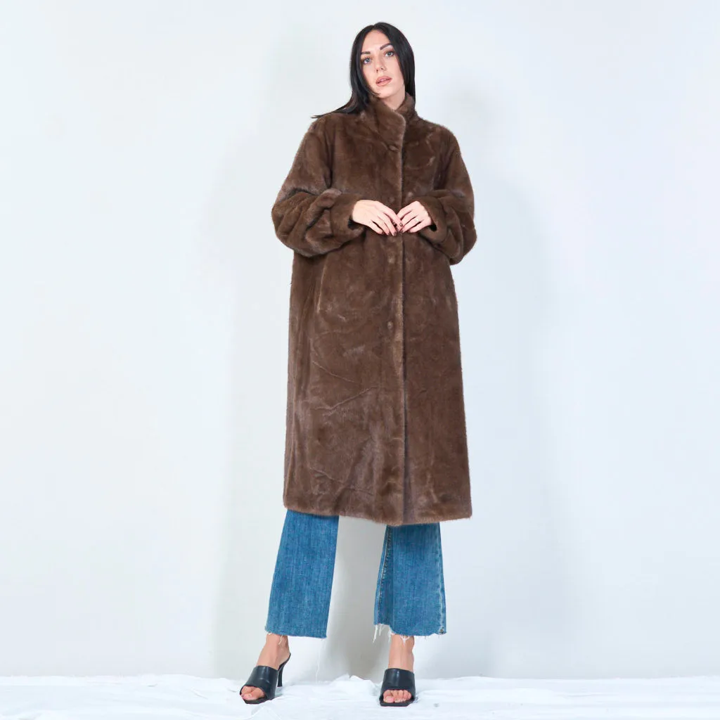 Long faux fur coat with high collar wholesale