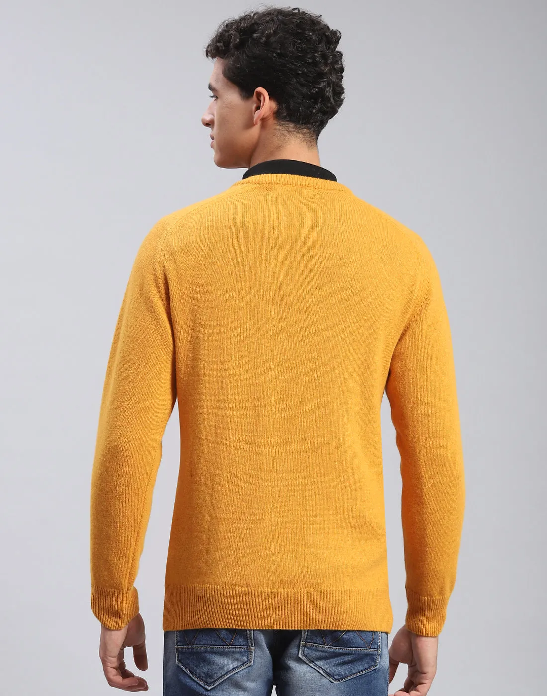 Men Mustard Solid V Neck Full Sleeve Pullover