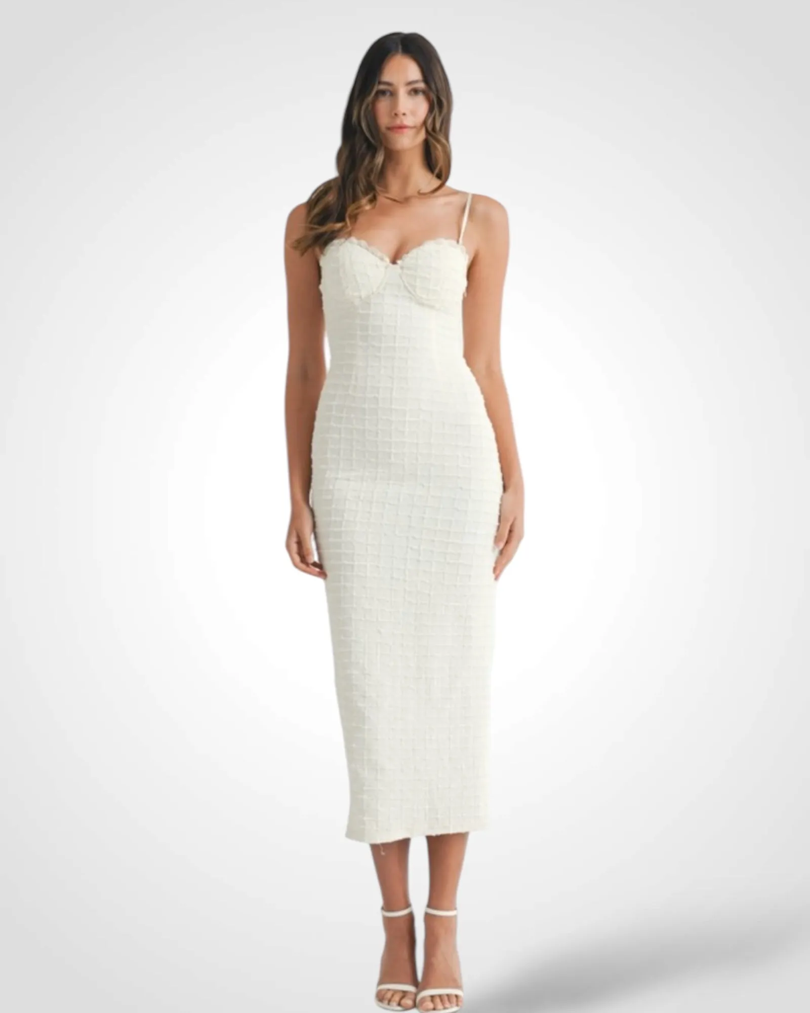 TEXTURED JACQUARD SWEETHEART NECKLINE MIDI DRESS