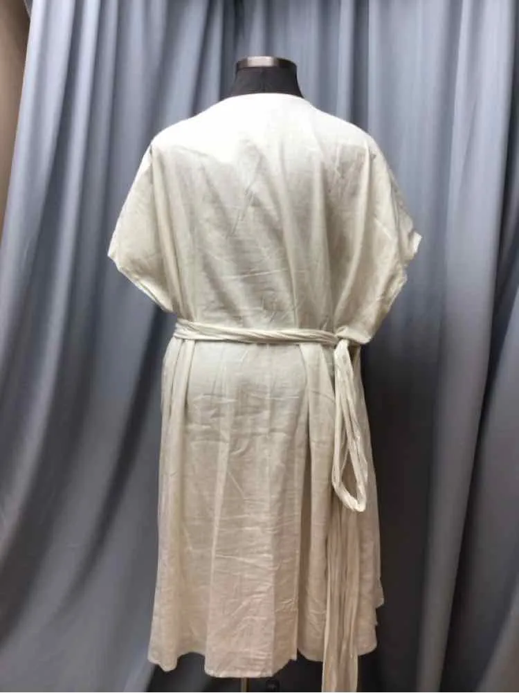 UNIVERSAL STANDARD SIZE 2 X Ladies DRESS