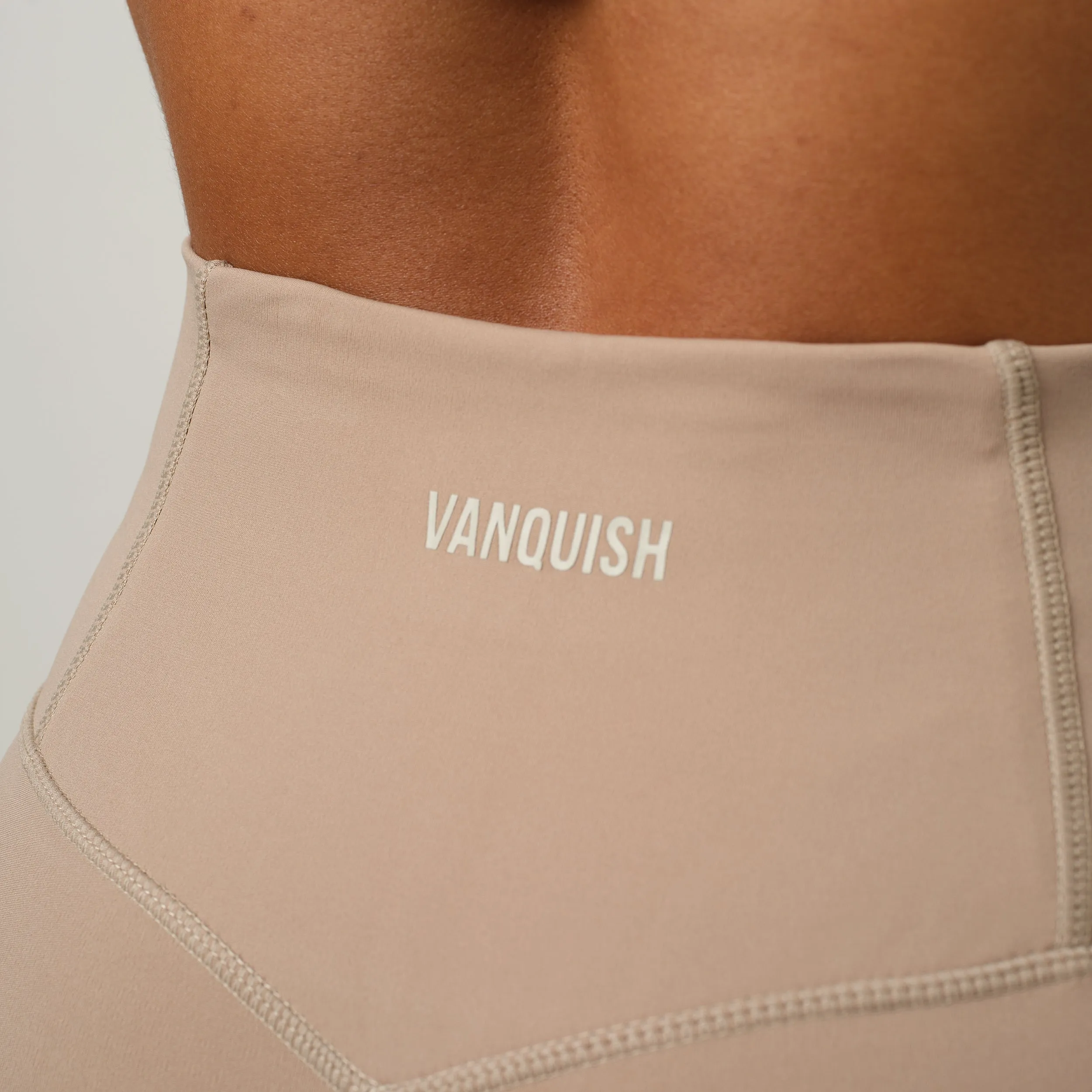 VANQUISH ENHANCE PETITE LATTE HIGH-WAIST LEGGING