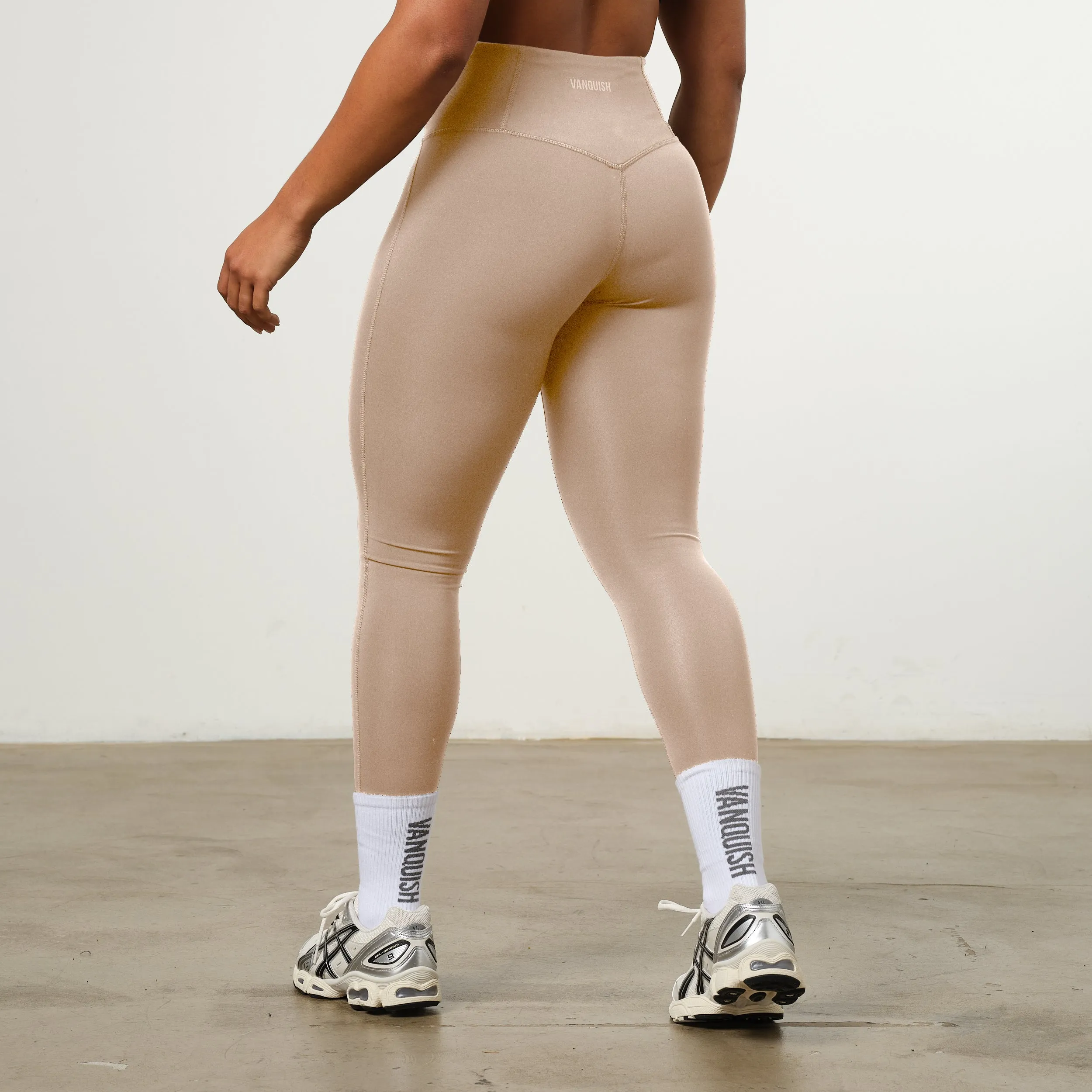 VANQUISH ENHANCE PETITE LATTE HIGH-WAIST LEGGING